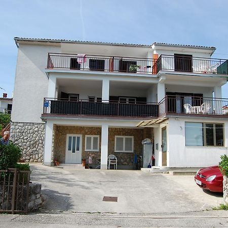 Apartments Dida By El-Pi Tours Njivice Exteriör bild