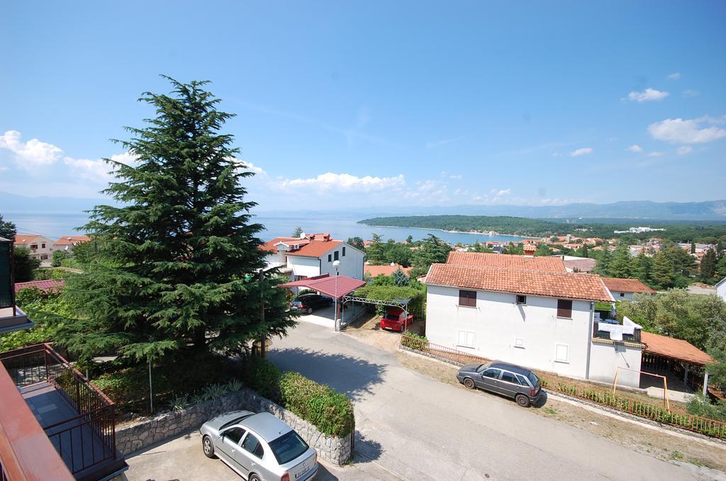 Apartments Dida By El-Pi Tours Njivice Rum bild